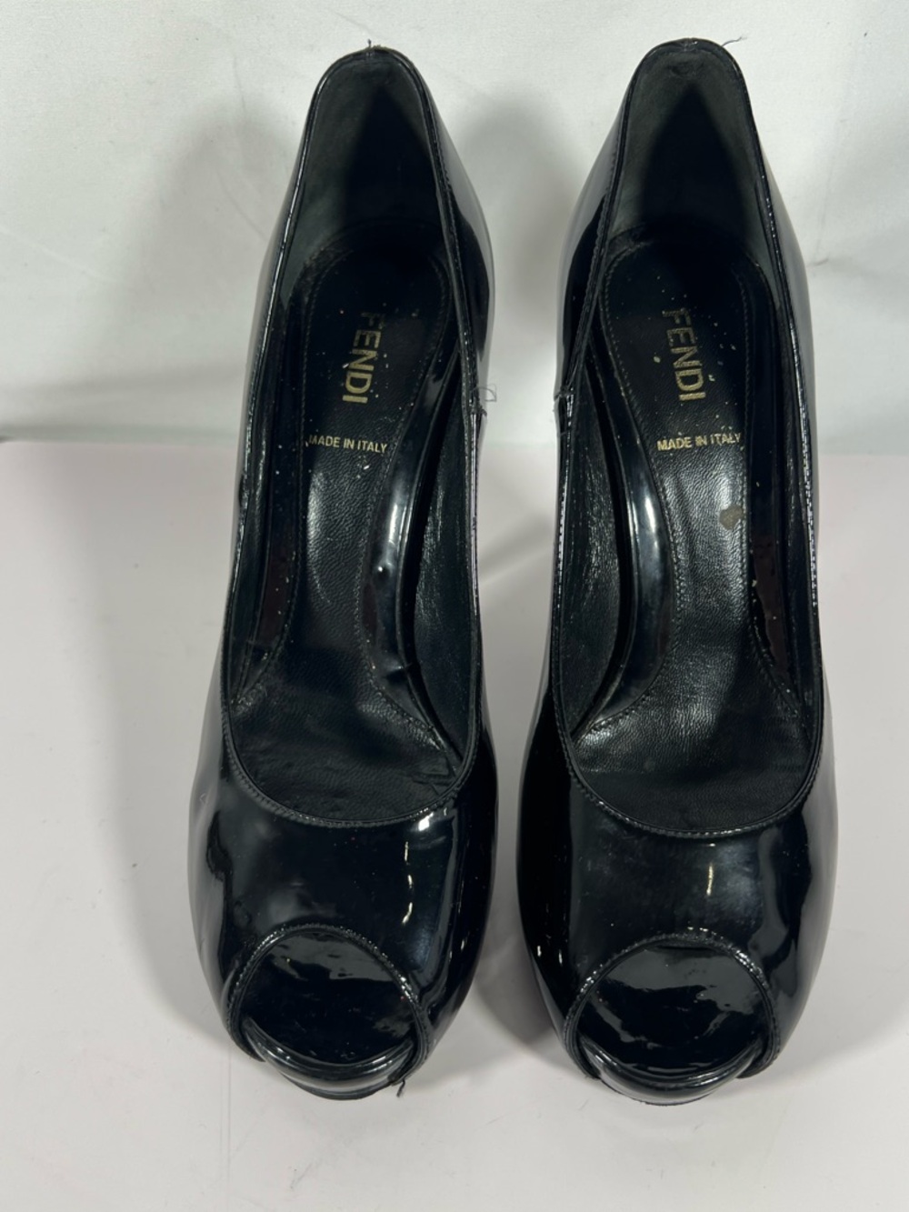 7035: Fendi Patent Leather Peep Toe Heels Zucca Logo Stiletto 39.5 - Picture 2 of 13